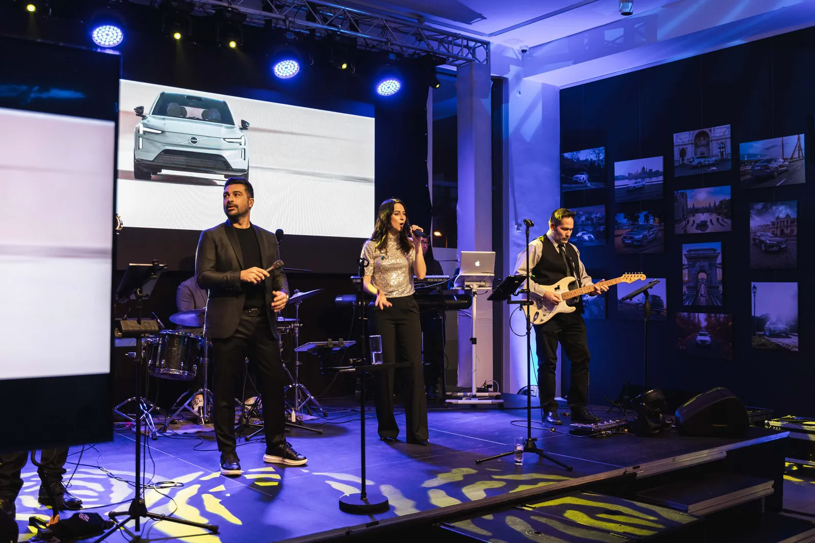 Élő zenei fellépés egy Volvo céges rendezvényen